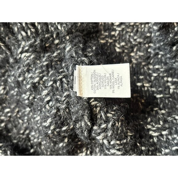 Victoria Secret Women's Black Speckled White Knitted Sweater - Picture 9 of 9